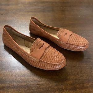 Born Malena/Embossed Full Grain Leather Slip On Loafers/Barley/Womens 8M